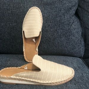 Comfy slides